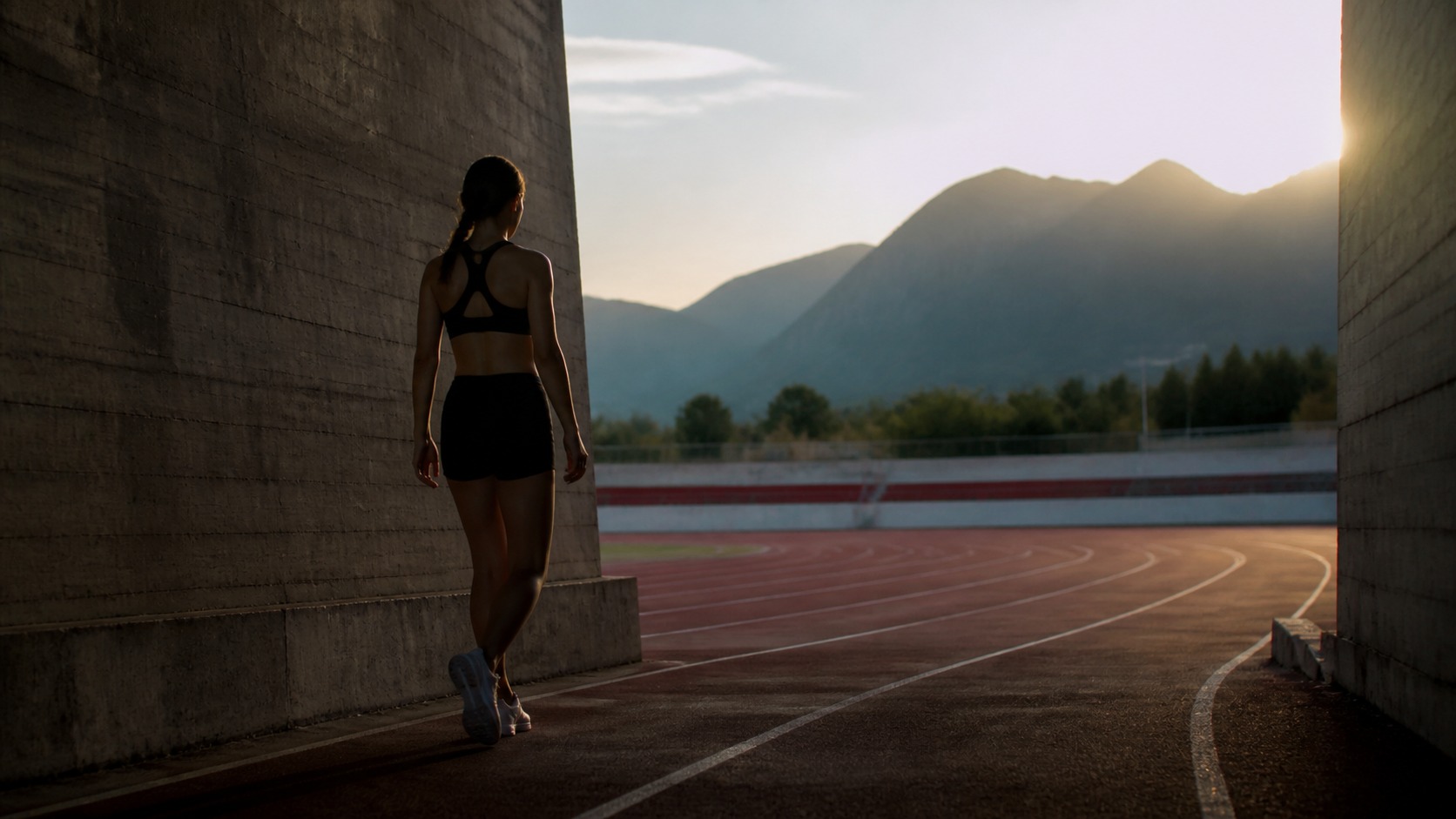 The future becomes human when it retains an outlet: Sport, body and data